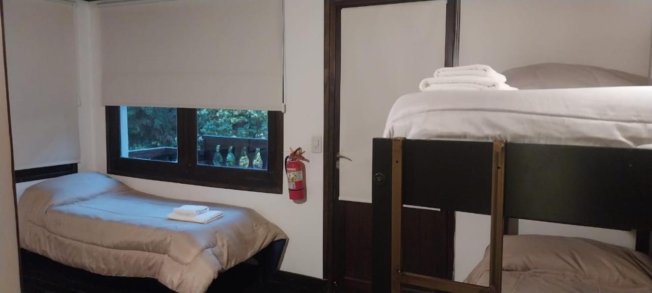 Cucu Haus Hostel La Cumbrecita Bagian luar foto
